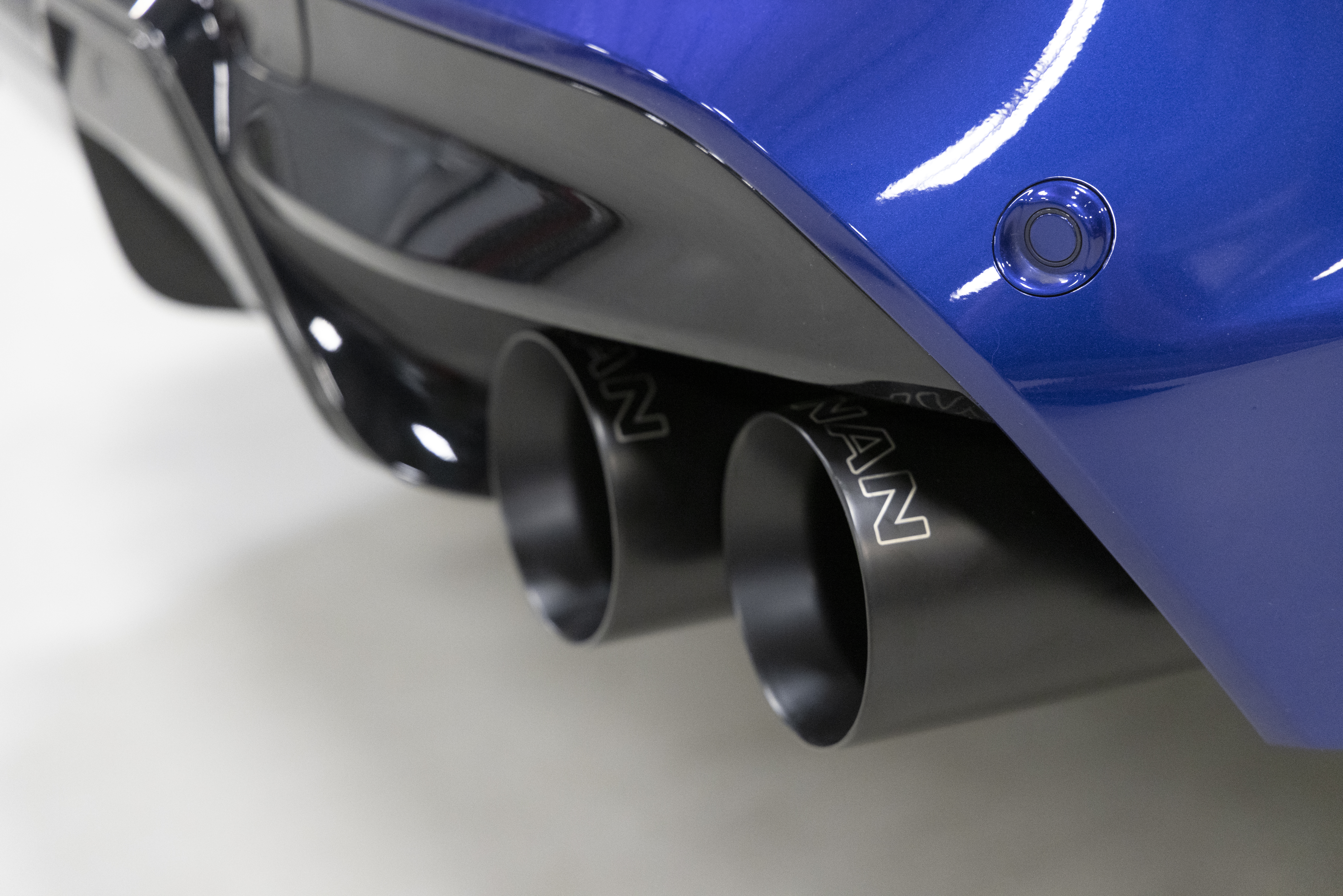 D660-0090 Dinan Valved Axle-Back Exhaust - 2020-2025 BMW X5M/X6M - Bild 9 von 12